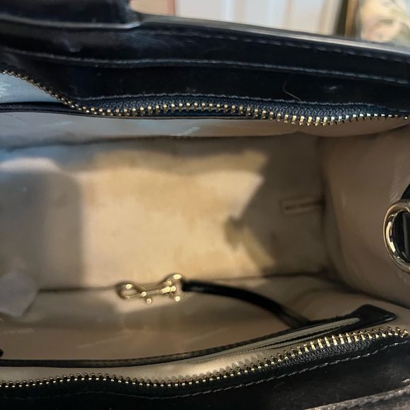 BrahmIn Smoke free no odors - Picture 6 of 8